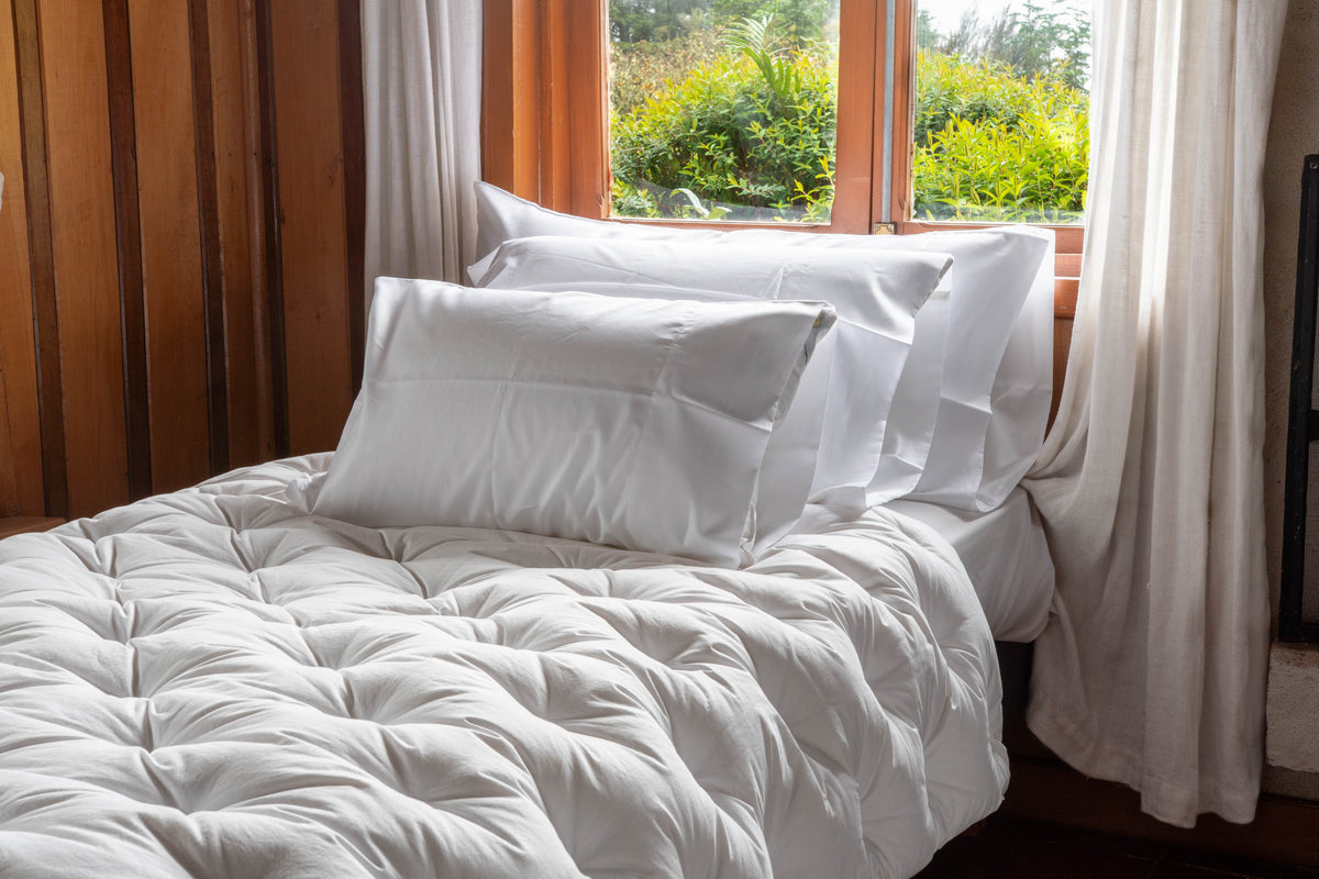 Conjunto de cama A+FA blanco: edredón y 2 fundas con costuras visibles